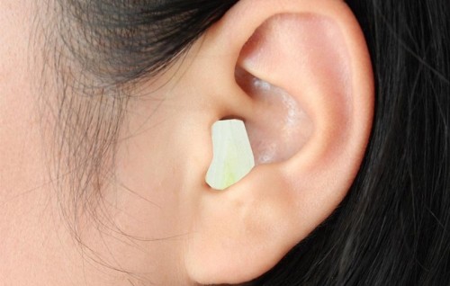 1518530972 21 f Nhét tỏi vào tai là một cách chữa đau đầu đơn giản mà hiệu quả